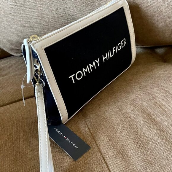 TOMMY HILFIGER WRISTLET CLUTCH BAG NAVY WHITE - Picture 3 of 7
